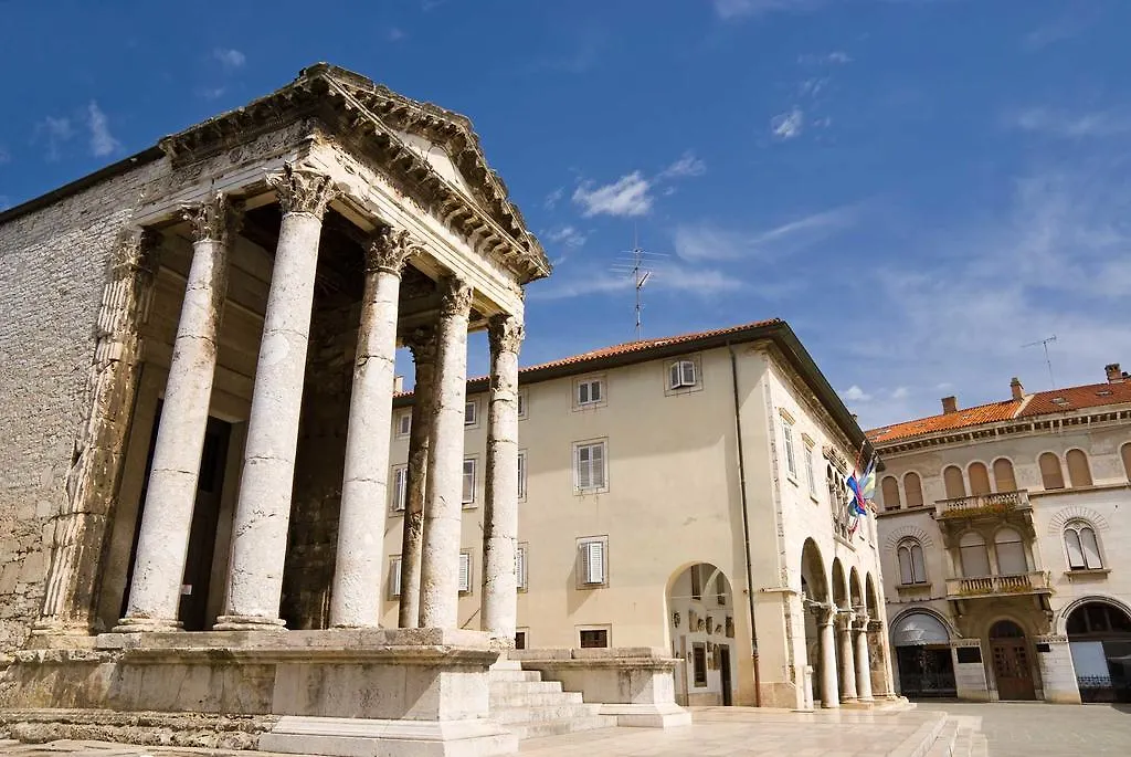 Old Town Uspon Apartment Pula
