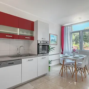 https://matijas-apartment.pula-hotels.org
