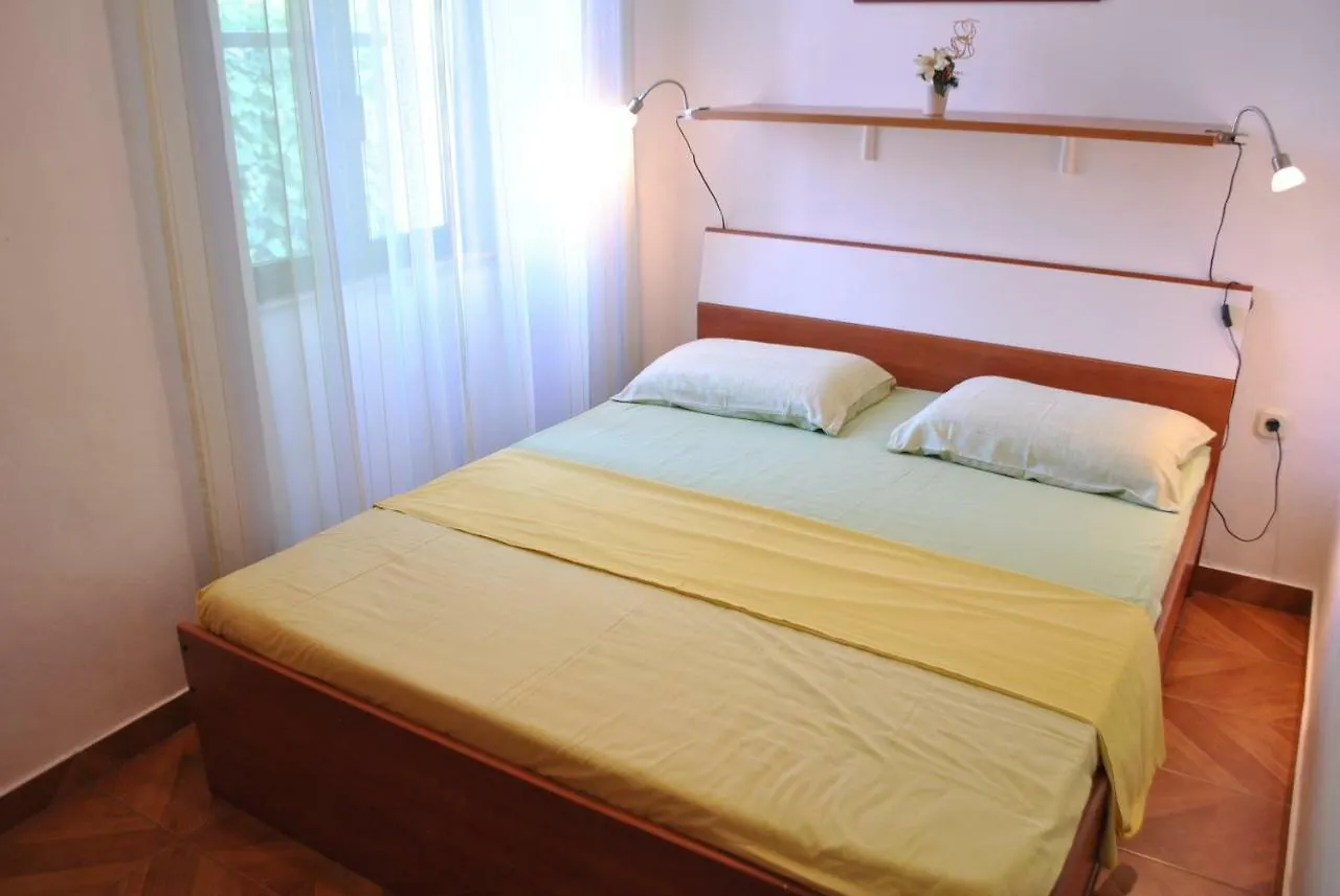 Old Town Uspon Apartment Pula